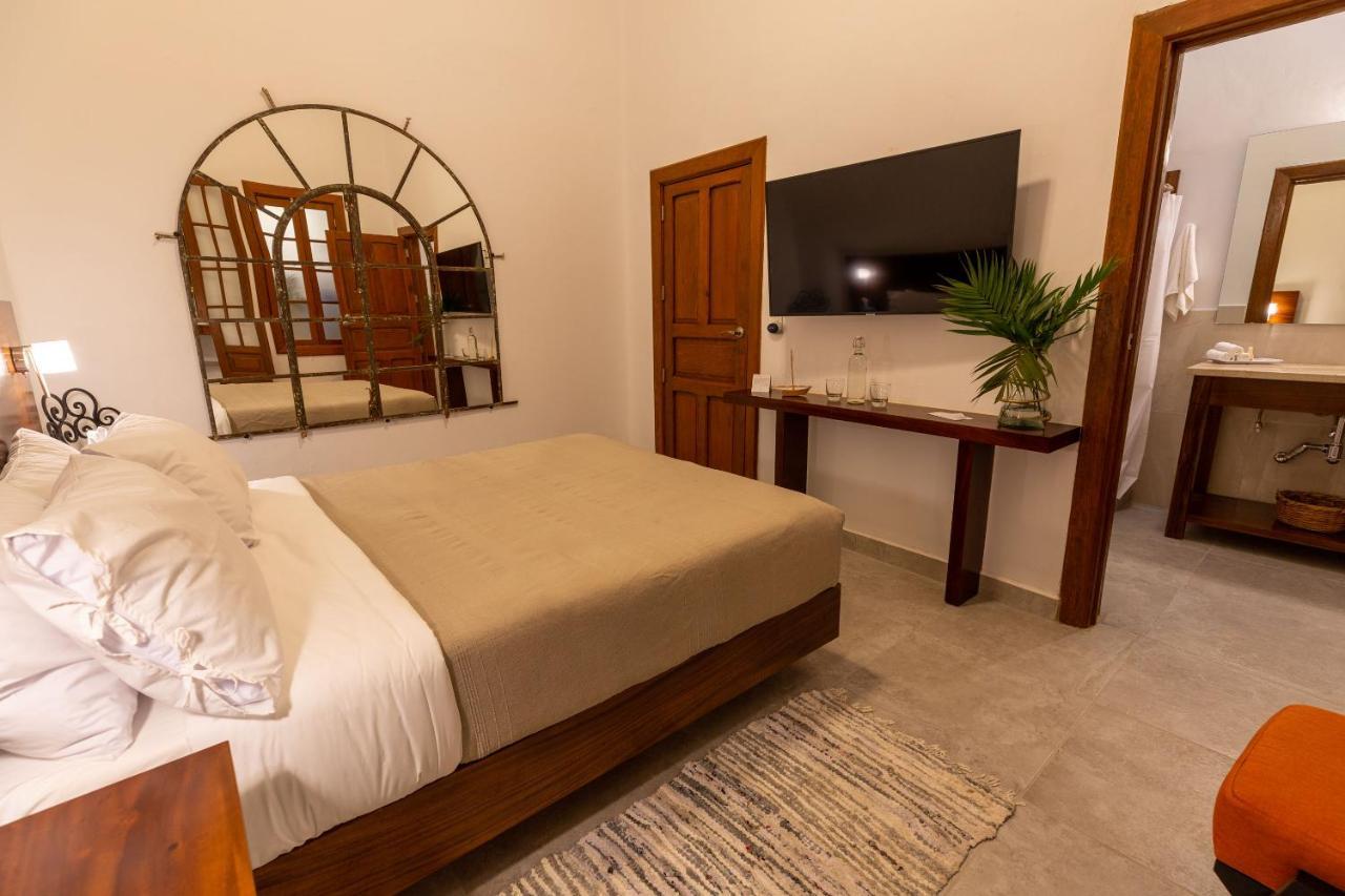 Plaza Chapala Hotel Экстерьер фото