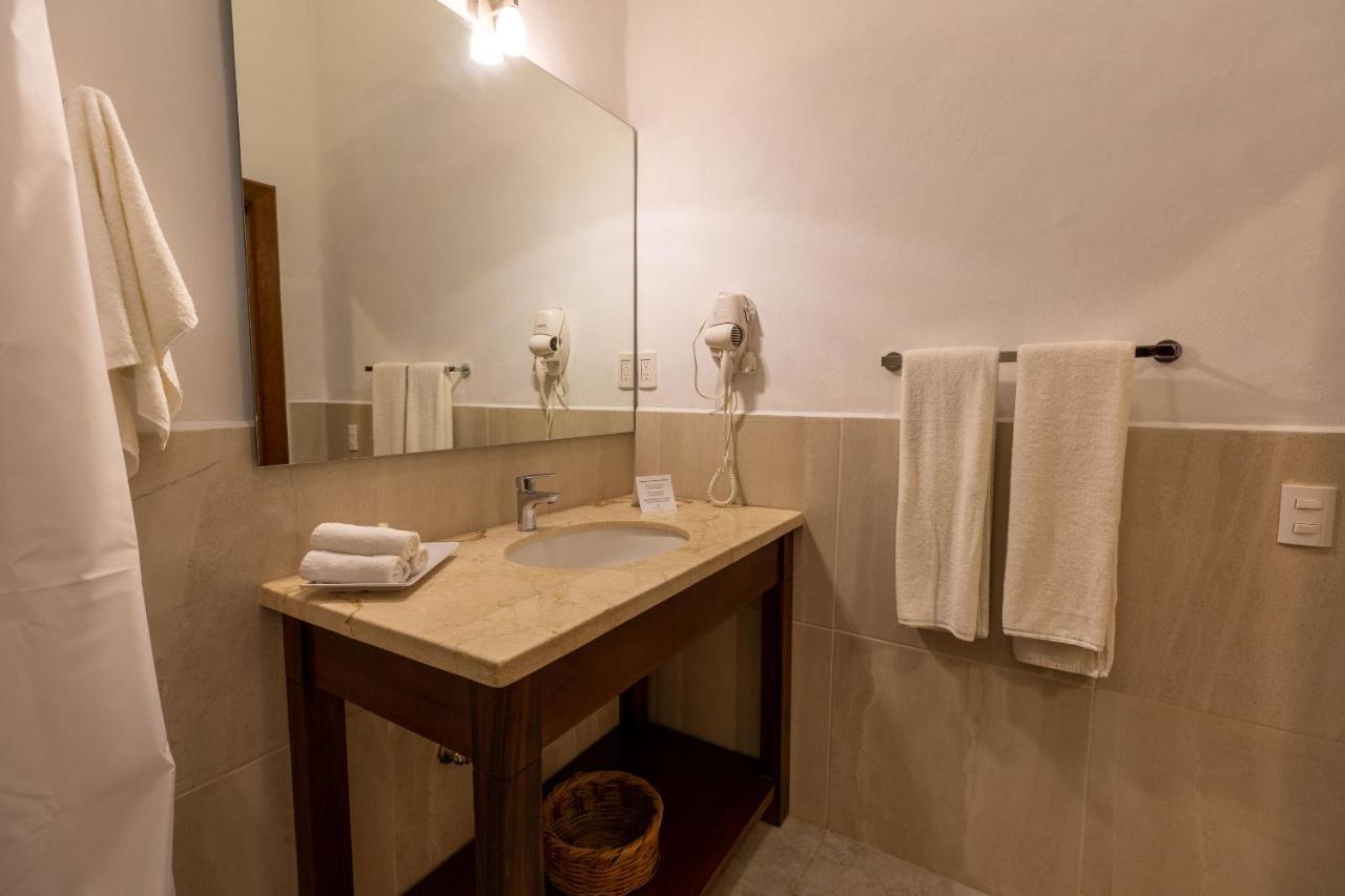 Plaza Chapala Hotel Экстерьер фото