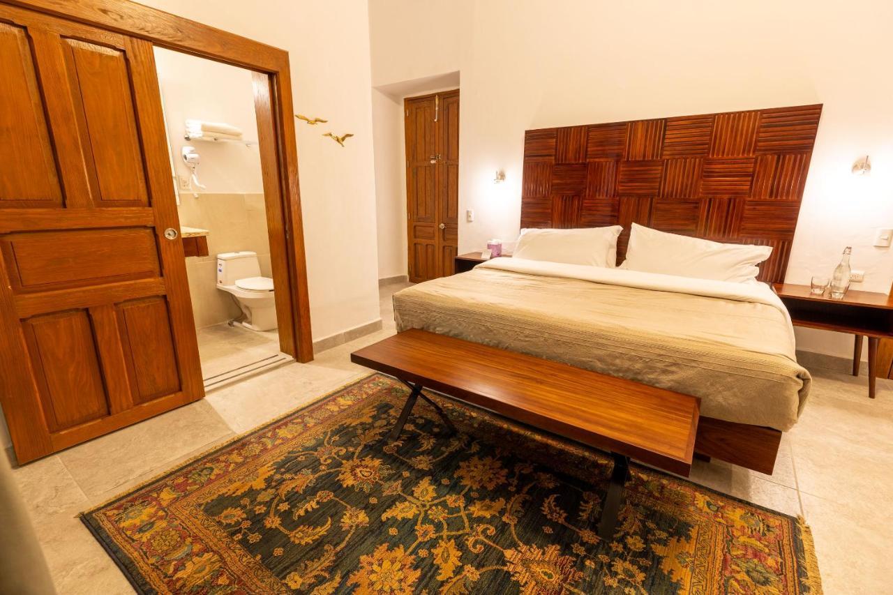 Plaza Chapala Hotel Экстерьер фото