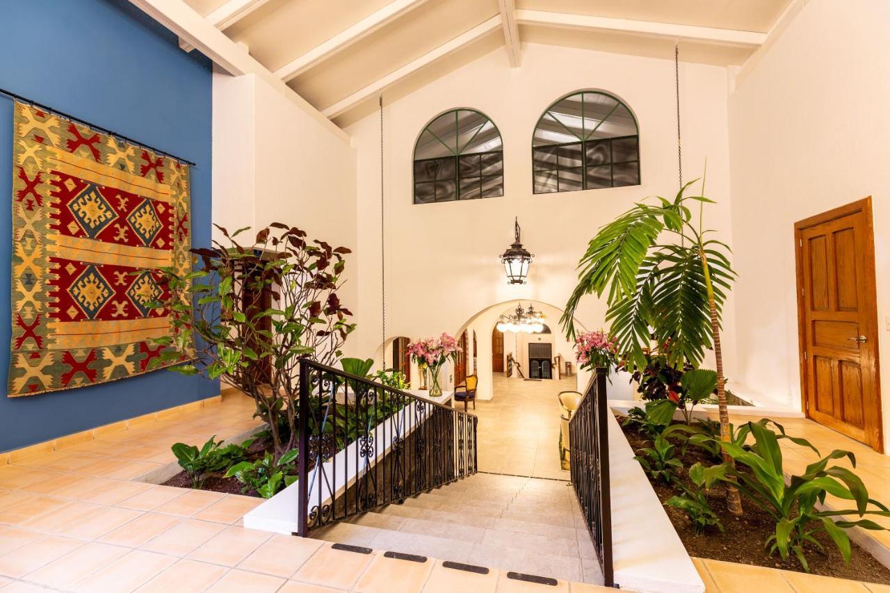 Plaza Chapala Hotel Экстерьер фото