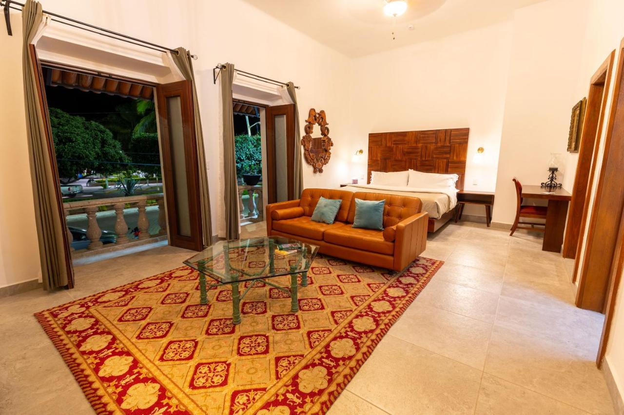 Plaza Chapala Hotel Экстерьер фото